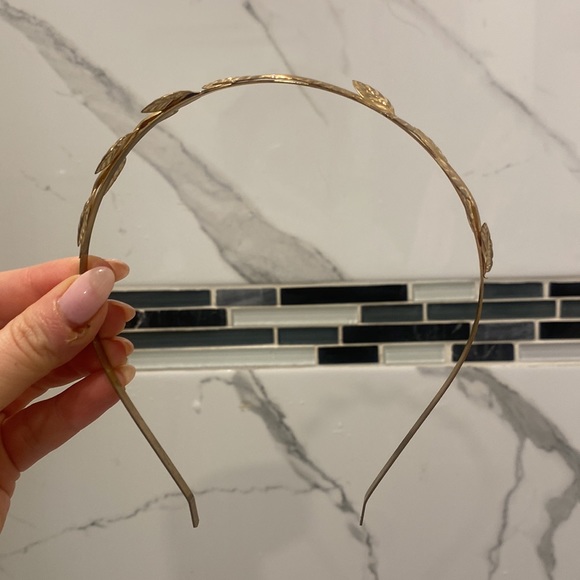 GOLD METAL LEAF HEAD ORNEMENTS - HEADBANDS - Picture 4 of 4